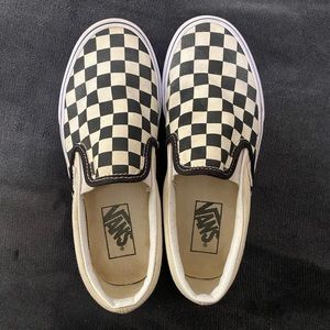 slip-on checkerboard vans